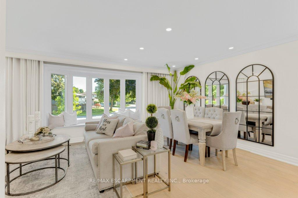Photo 14 of 1482 Epping Road, Burlington, Palmer — HOMEH