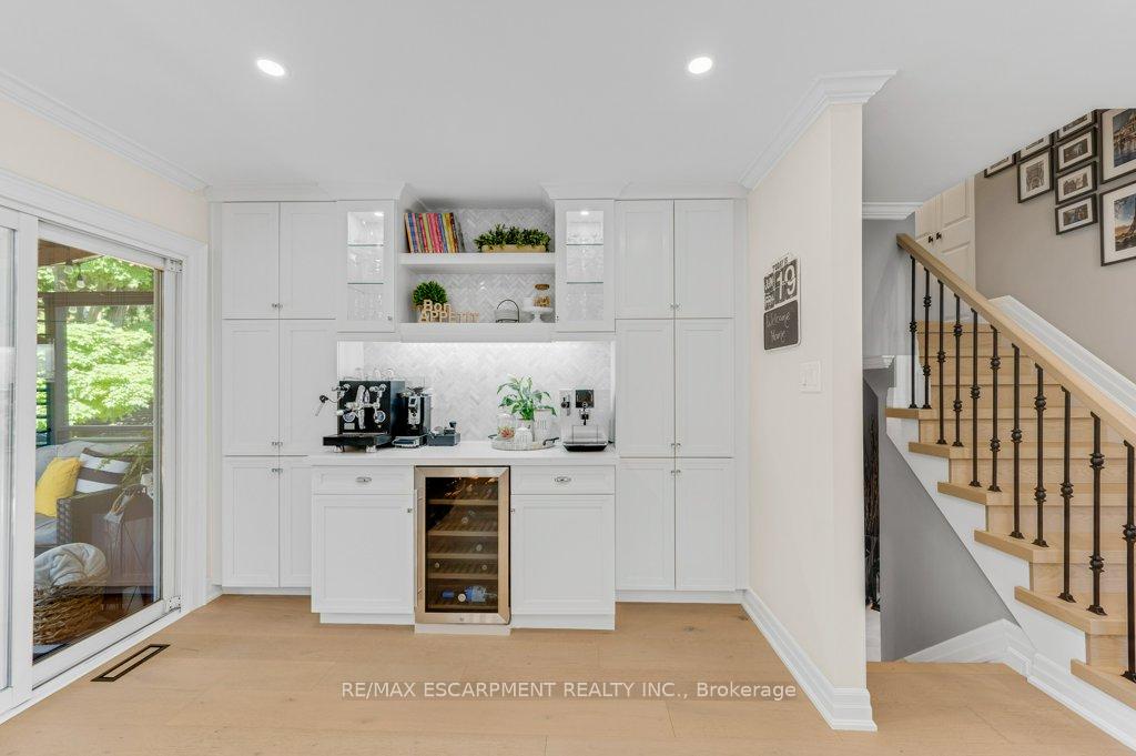 Photo 12 of 1482 Epping Road, Burlington, Palmer — HOMEH