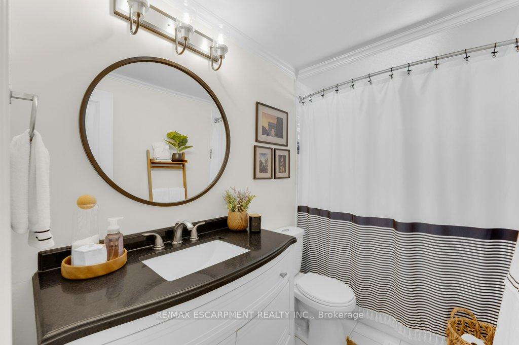 Photo 26 of 1482 Epping Road, Burlington, Palmer — HOMEH