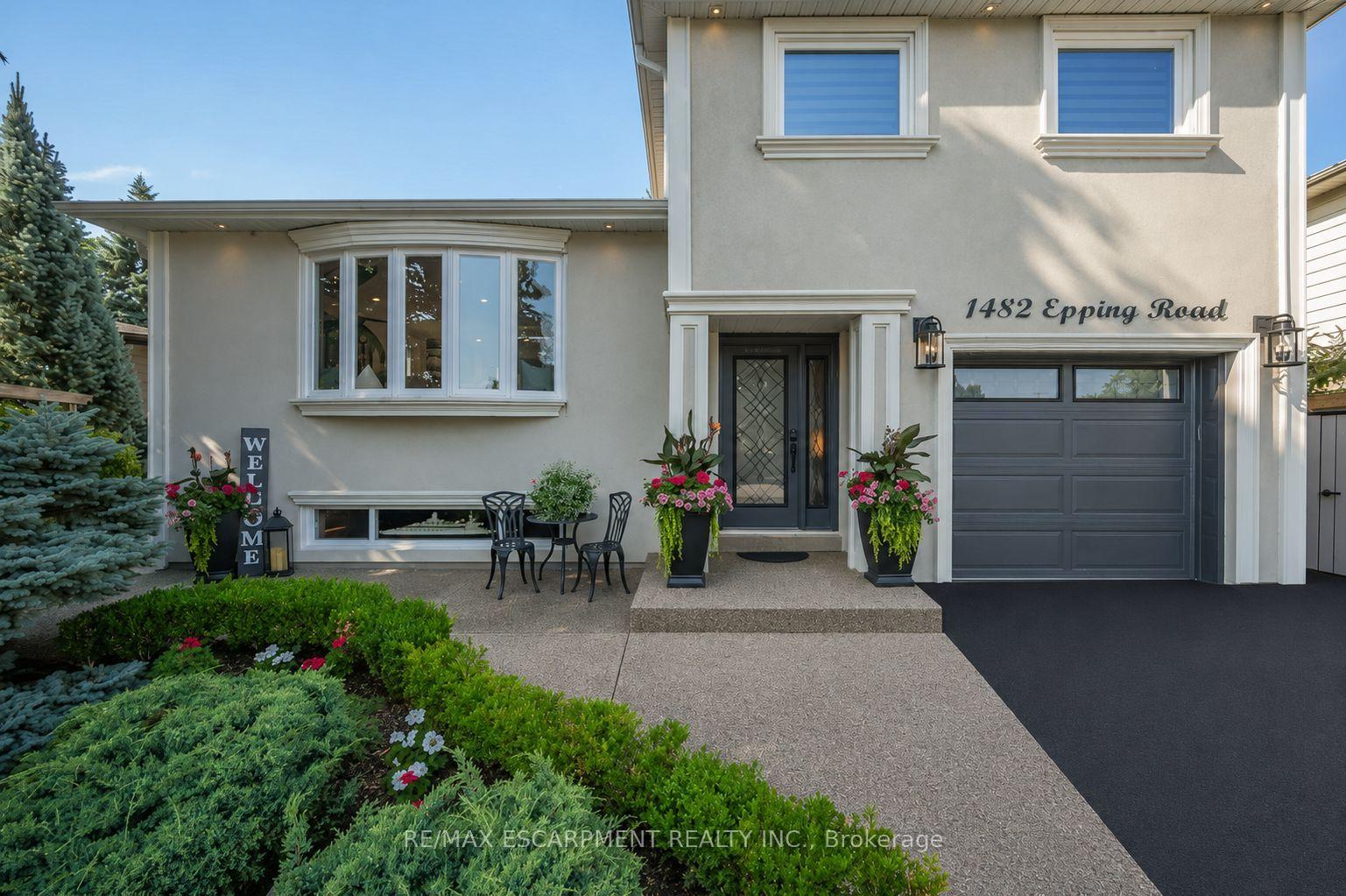 Photo 4 of 1482 Epping Road, Burlington, Palmer — HOMEH