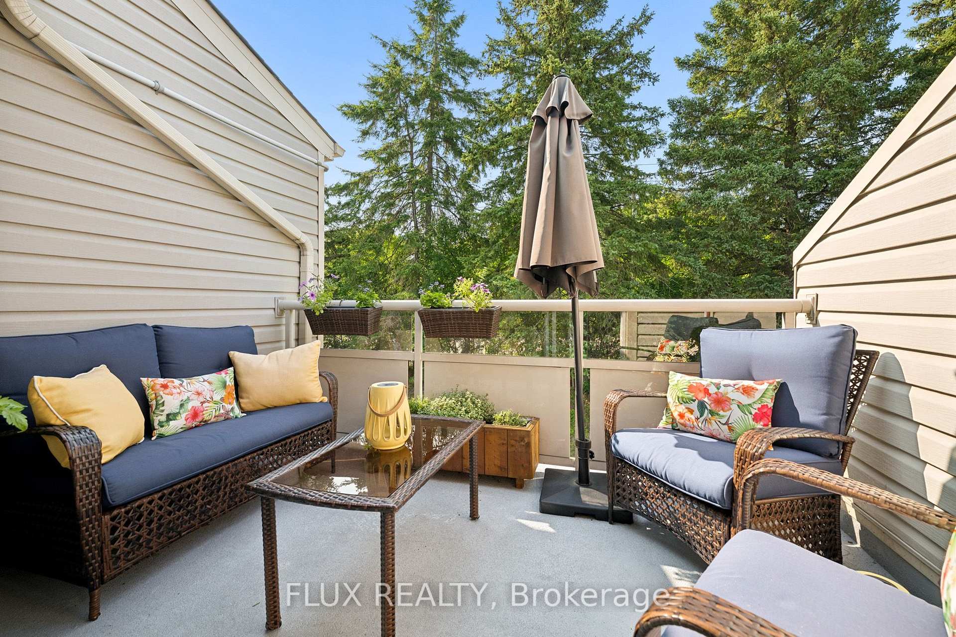 Photo 12 of Unit 20, 337 Kingswood Drive, Kitchener, Alpine — HOMEH