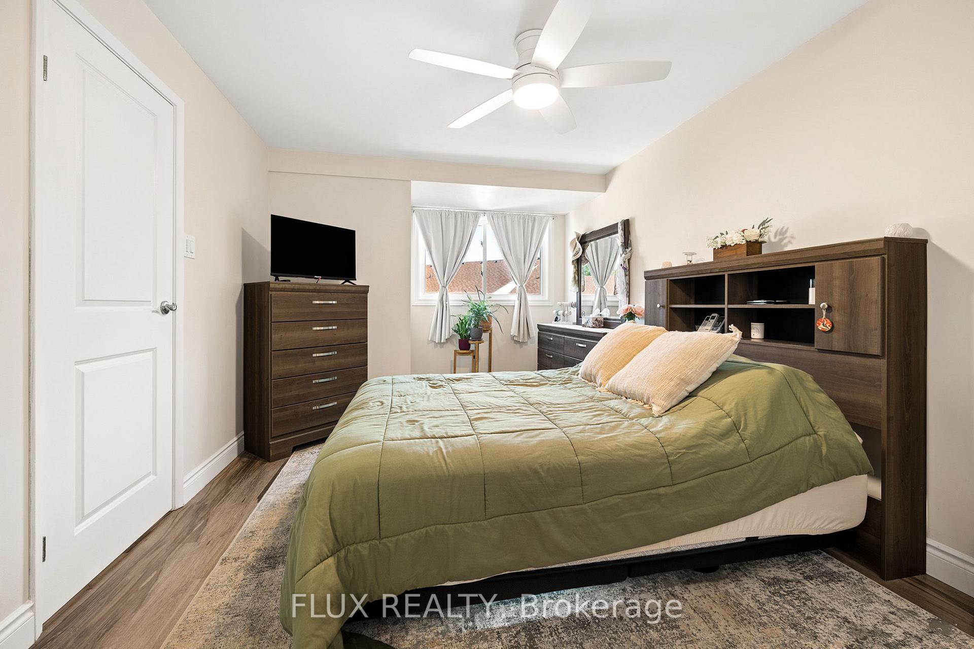 Photo 22 of Unit 20, 337 Kingswood Drive, Kitchener, Alpine — HOMEH