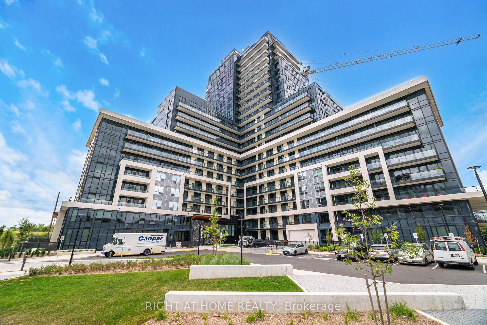 Front of Unit 1808, 3220 William Coltson Avenue
