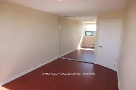 Photo 6 of Unit 413, 188 Mill Street S, Brampton, Brampton South — HOMEH