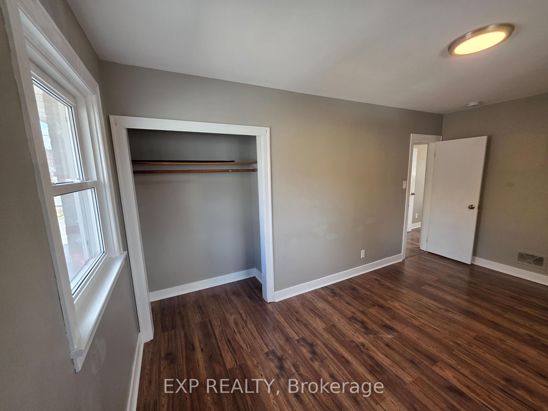 Photo 12 of 456 Cordach Crescent, Peterborough, Town Ward 3 — HOMEH