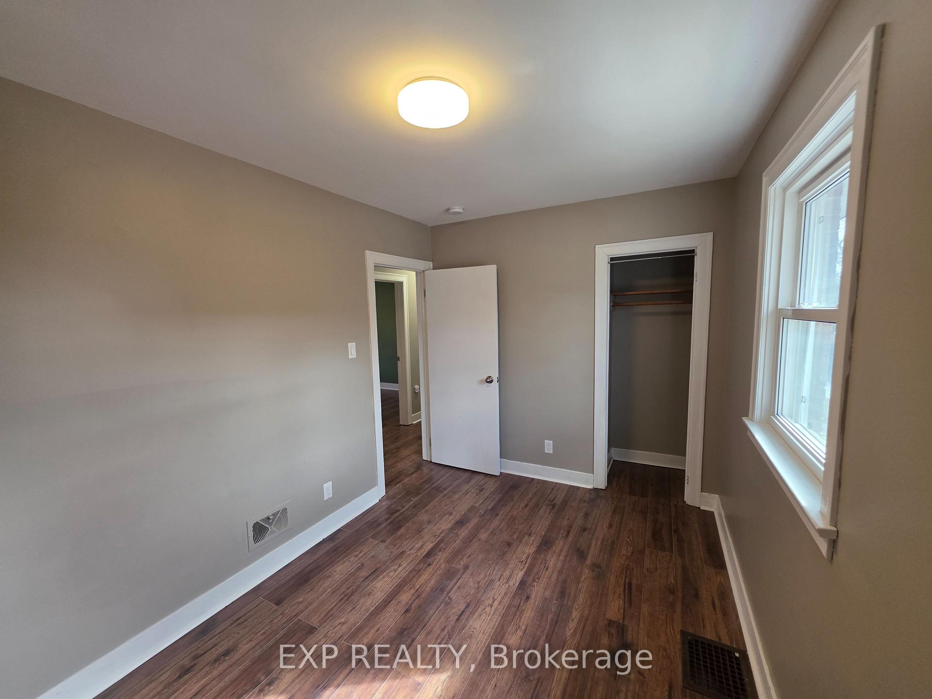 Photo 13 of 456 Cordach Crescent, Peterborough, Town Ward 3 — HOMEH