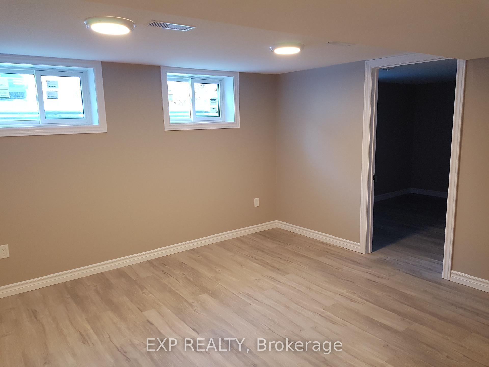 Photo 16 of 456 Cordach Crescent, Peterborough, Town Ward 3 — HOMEH