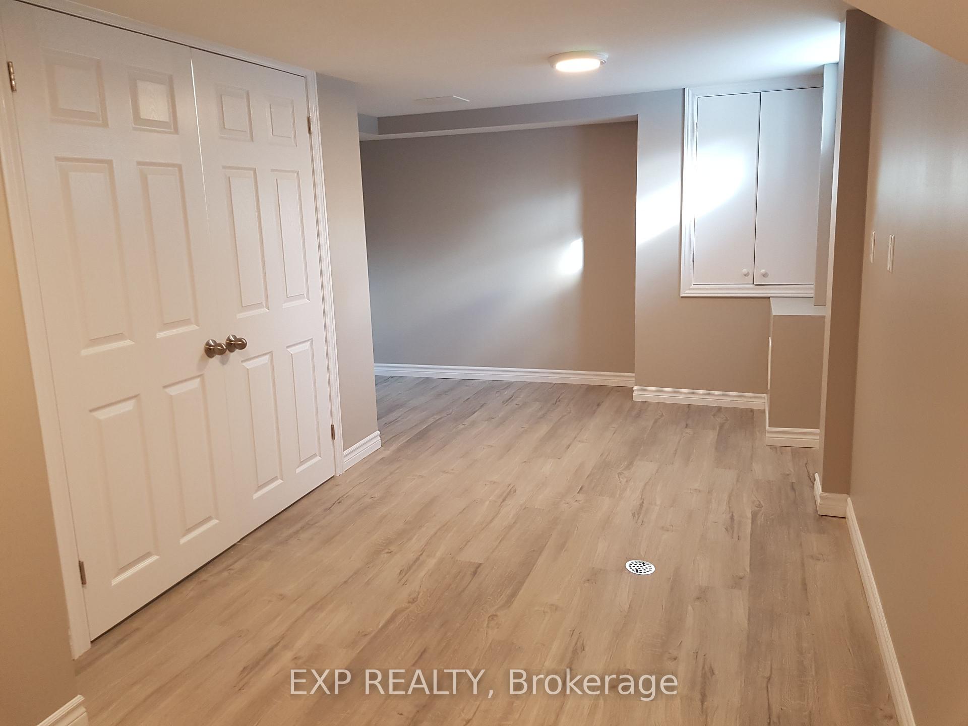 Photo 17 of 456 Cordach Crescent, Peterborough, Town Ward 3 — HOMEH