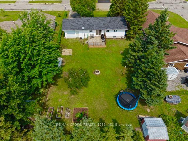 Photo 9 of 1305 Alexandra Street, Hearst — HOMEH