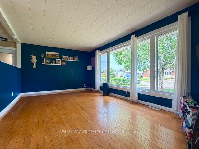 Photo 13 of 1305 Alexandra Street, Hearst — HOMEH