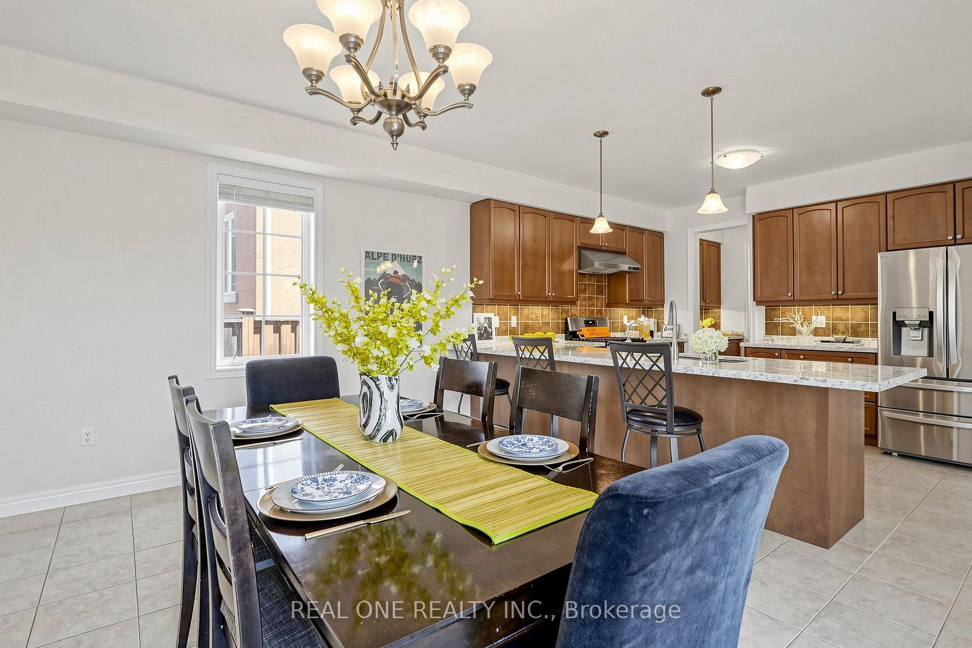 Photo 18 of 8 Lebarr Road, Markham, Cathedraltown — HOMEH