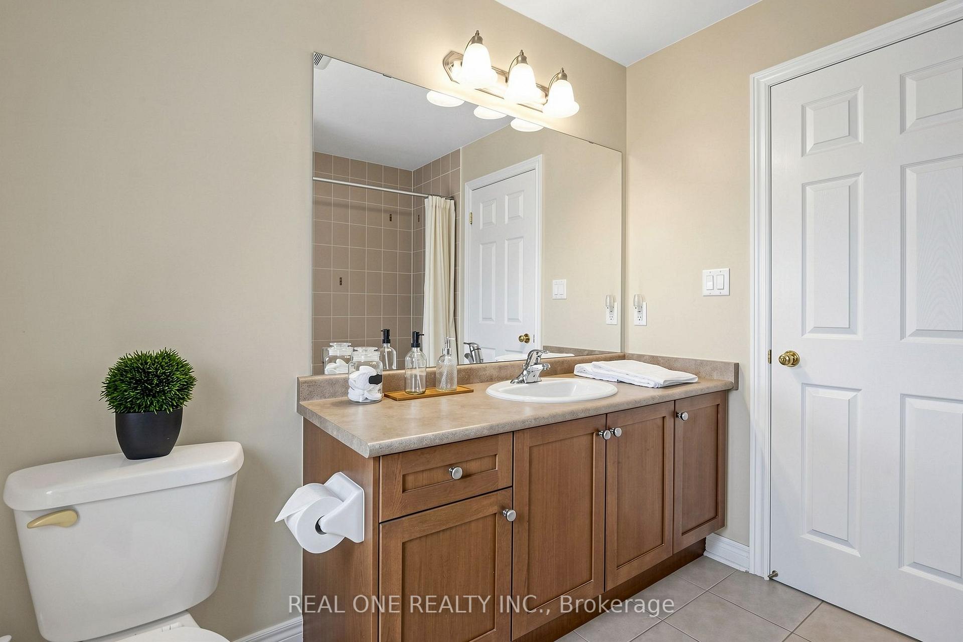 Photo 41 of 8 Lebarr Road, Markham, Cathedraltown — HOMEH
