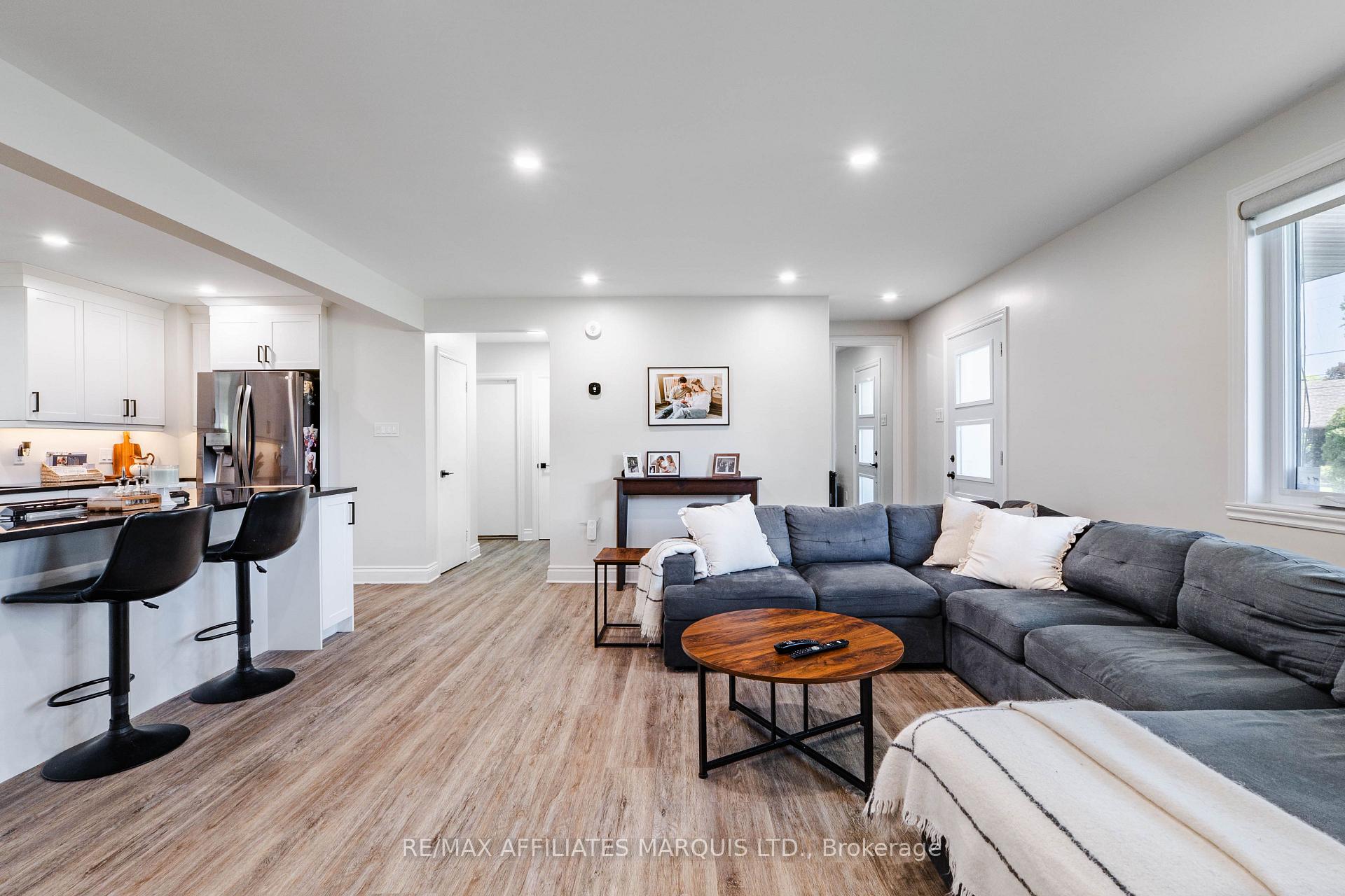 Photo 10 of 1605 Queen Street, Cornwall, Cornwall — HOMEH