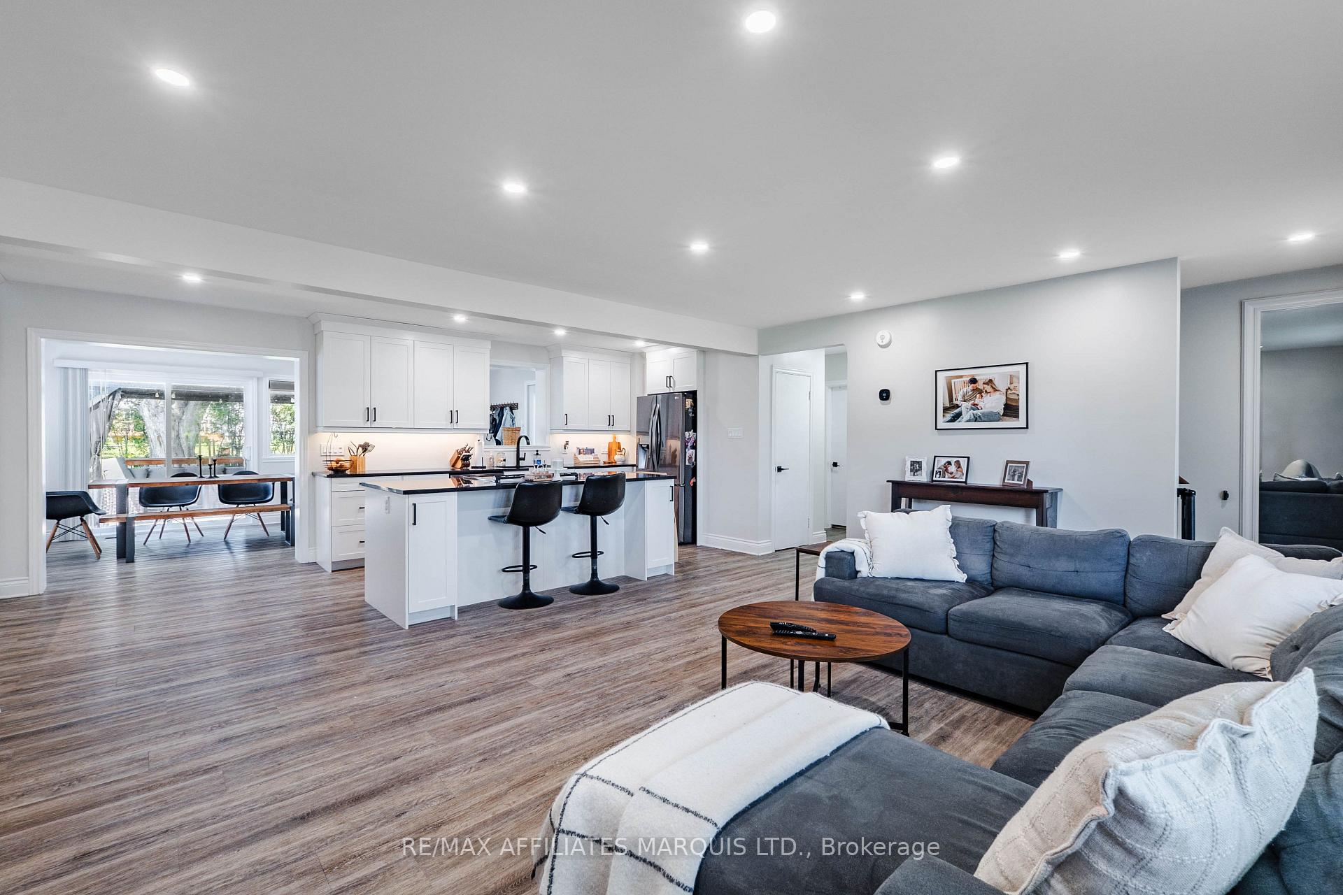 Photo 11 of 1605 Queen Street, Cornwall, Cornwall — HOMEH