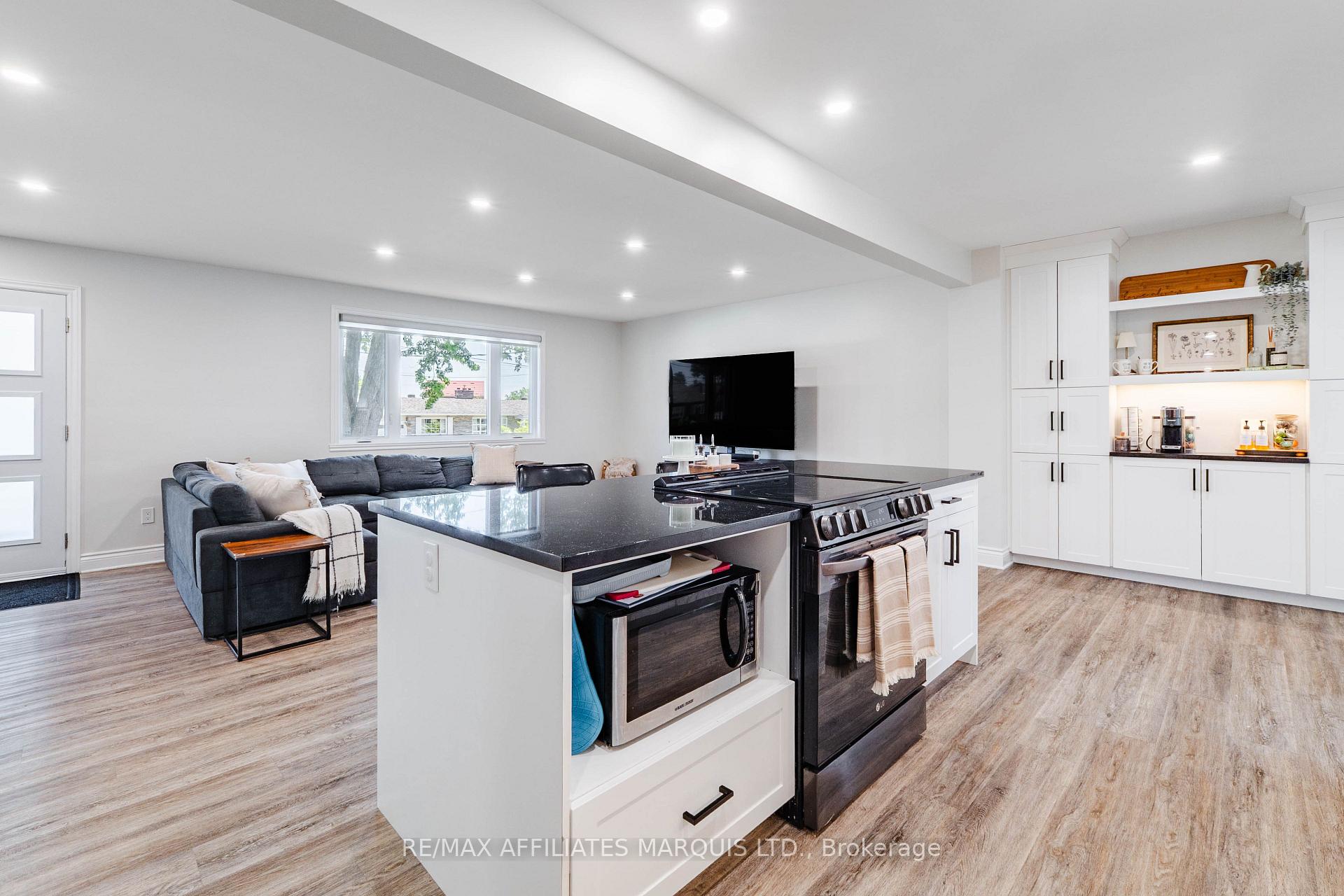 Photo 19 of 1605 Queen Street, Cornwall, Cornwall — HOMEH