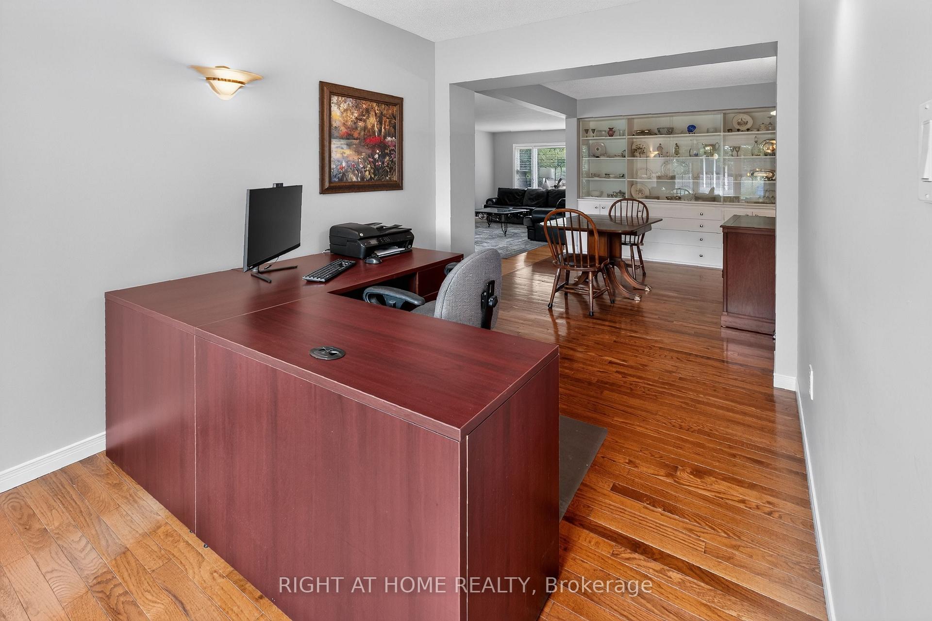 Photo 10 of 39 Park Avenue, St. Thomas — HOMEH