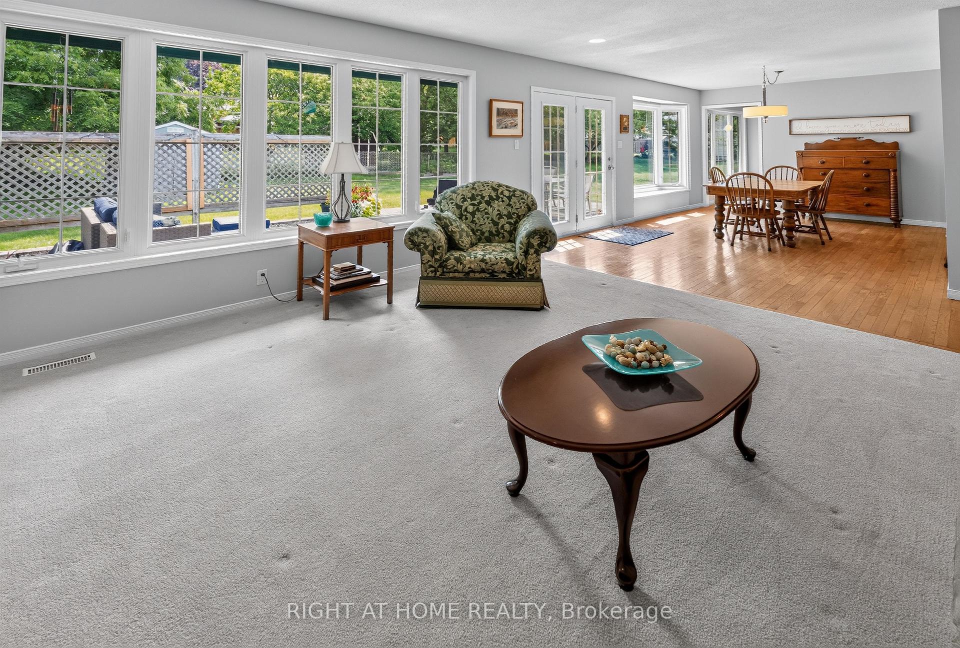 Photo 25 of 39 Park Avenue, St. Thomas — HOMEH
