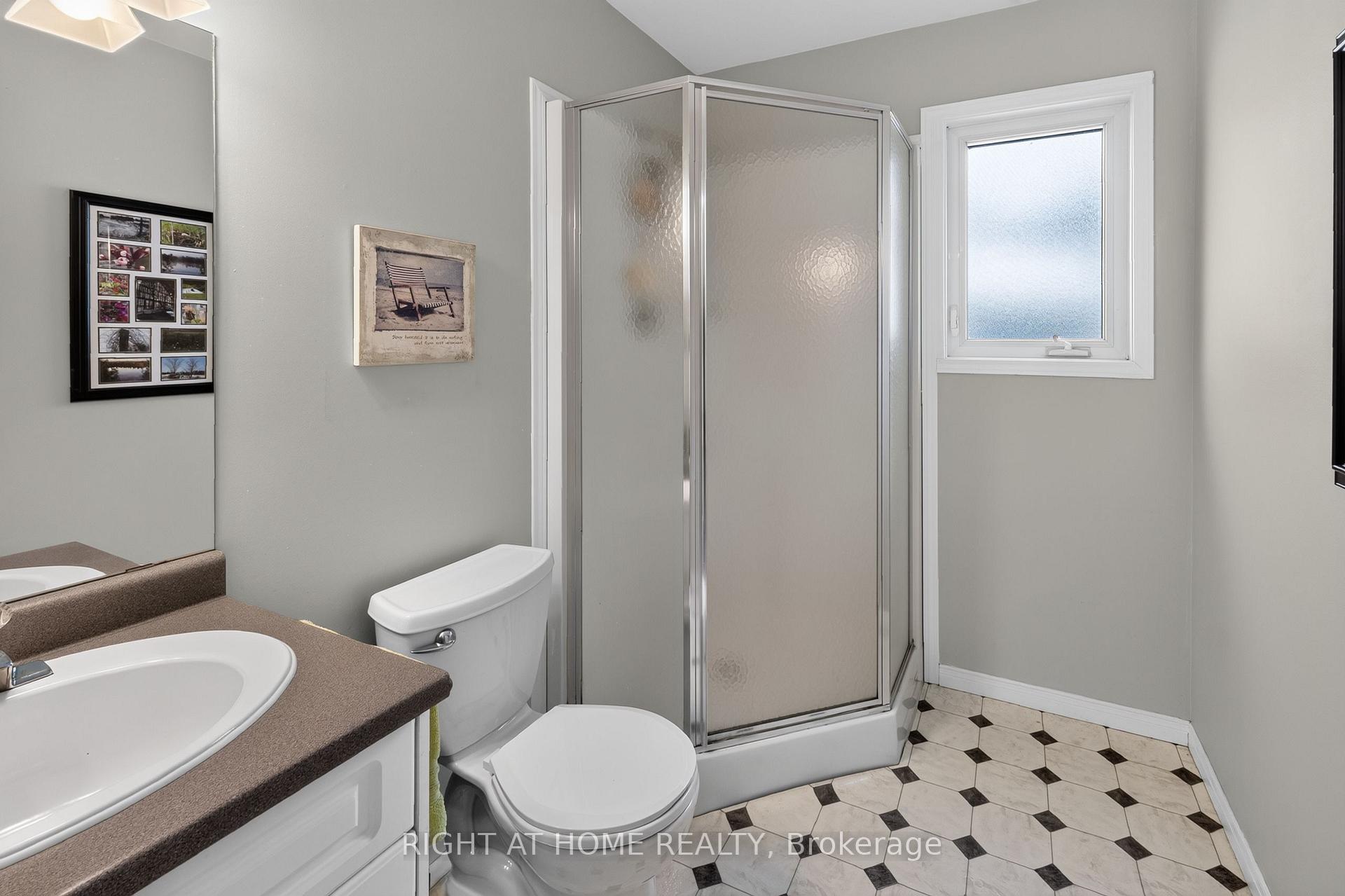 Photo 27 of 39 Park Avenue, St. Thomas — HOMEH
