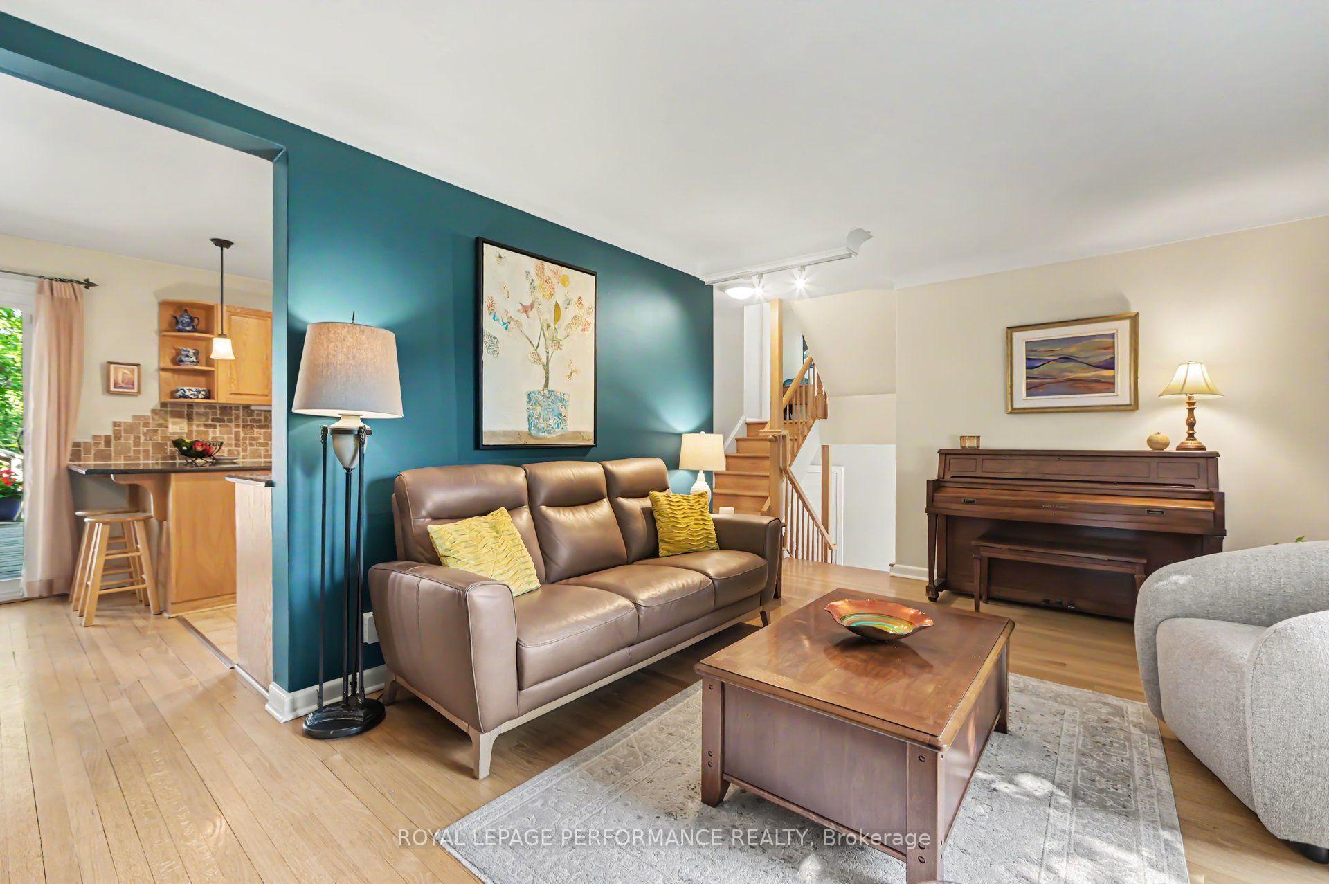 Photo 7 of 1208 Cline Crescent, Ottawa, Bel Air Heights — HOMEH