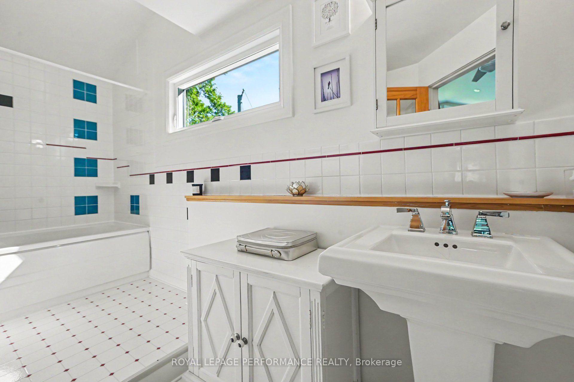 Photo 19 of 1208 Cline Crescent, Ottawa, Bel Air Heights — HOMEH