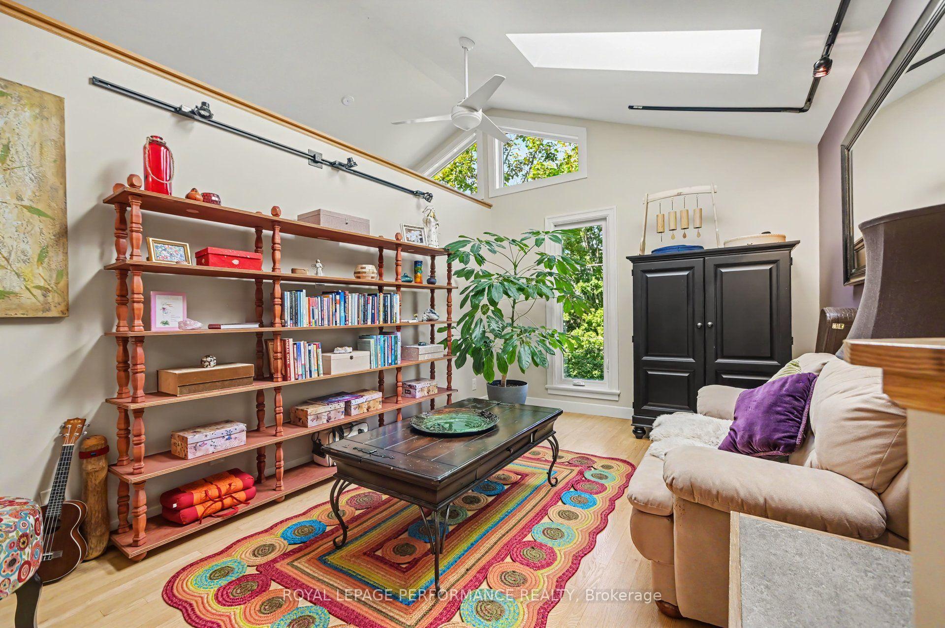 Photo 21 of 1208 Cline Crescent, Ottawa, Bel Air Heights — HOMEH