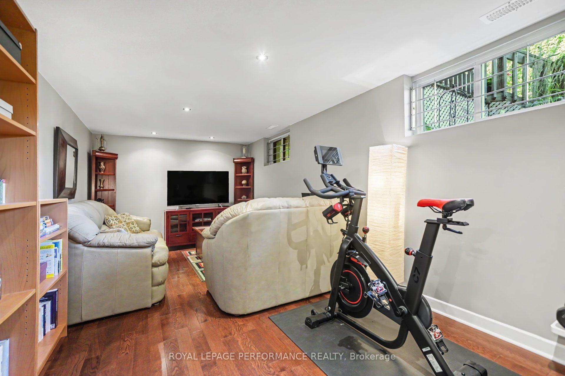 Photo 29 of 1208 Cline Crescent, Ottawa, Bel Air Heights — HOMEH