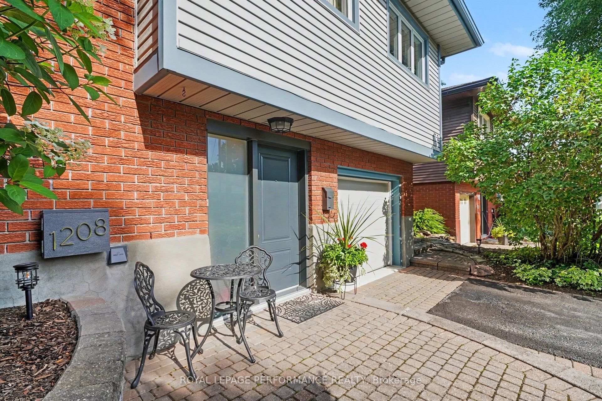Photo 39 of 1208 Cline Crescent, Ottawa, Bel Air Heights — HOMEH