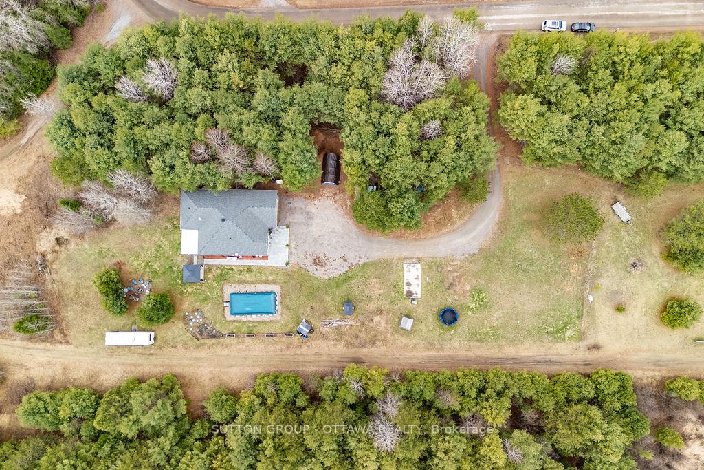Photo 8 of 12 Eastern Avenue, Greater Madawaska, Greater Madawaska — HOMEH
