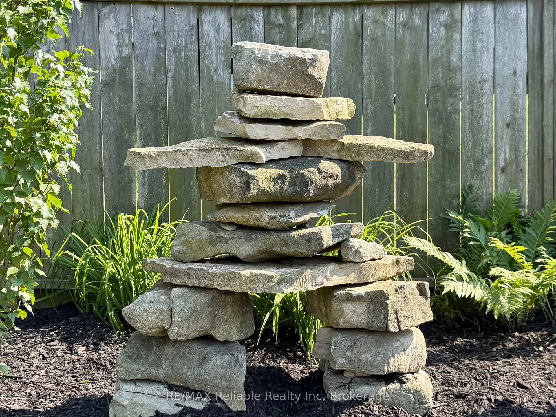 Photo 48 of 17 Suncoast Drive W, Goderich, Goderich (Town) — HOMEH