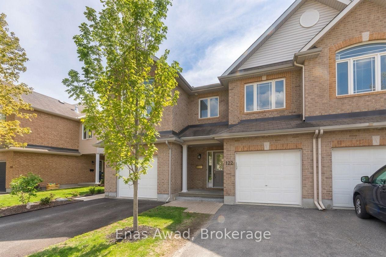 Photo 2 of Unit 1, 122 Talltree Crescent, Ottawa, Stittsville (Central) — HOMEH