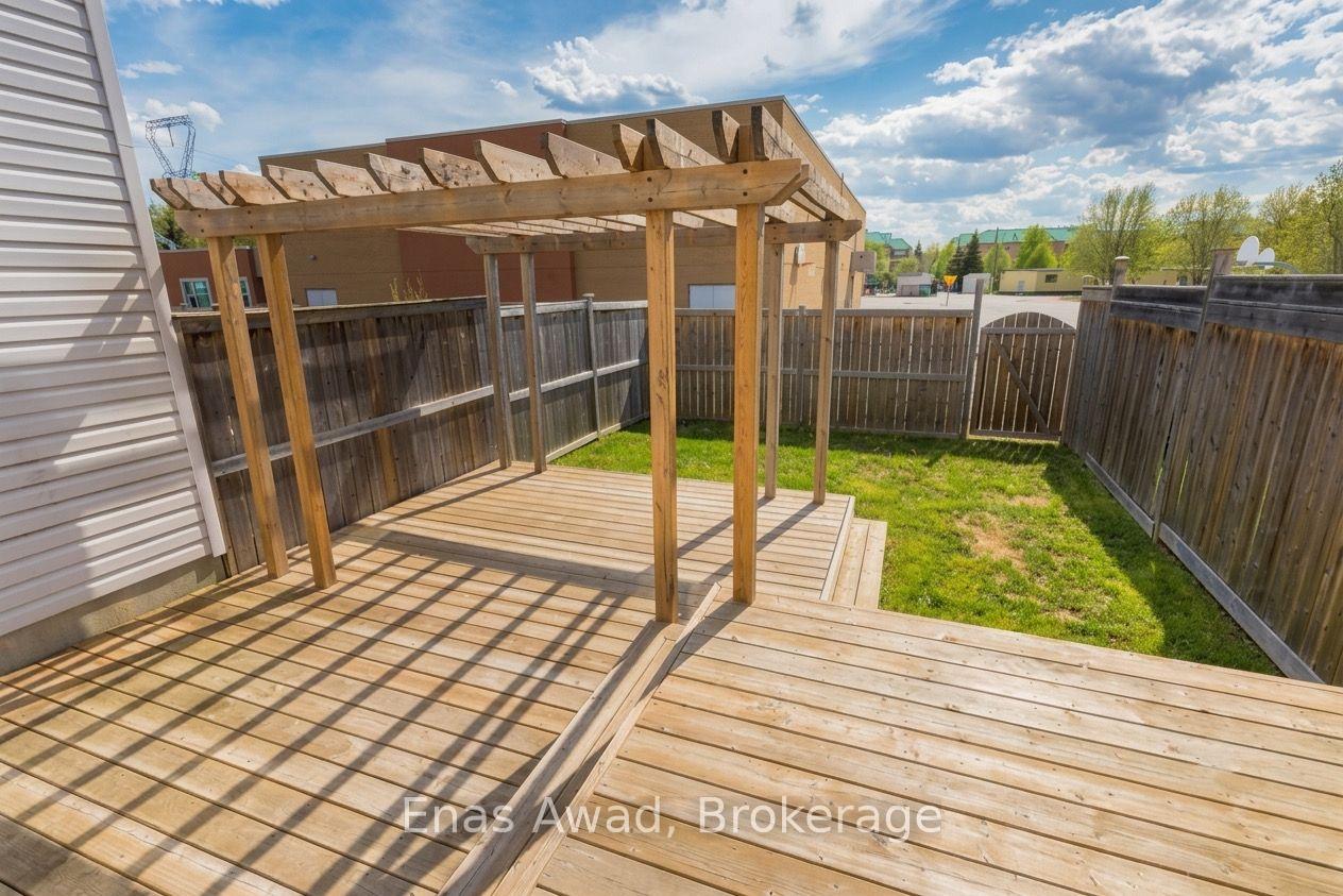Photo 25 of Unit 1, 122 Talltree Crescent, Ottawa, Stittsville (Central) — HOMEH