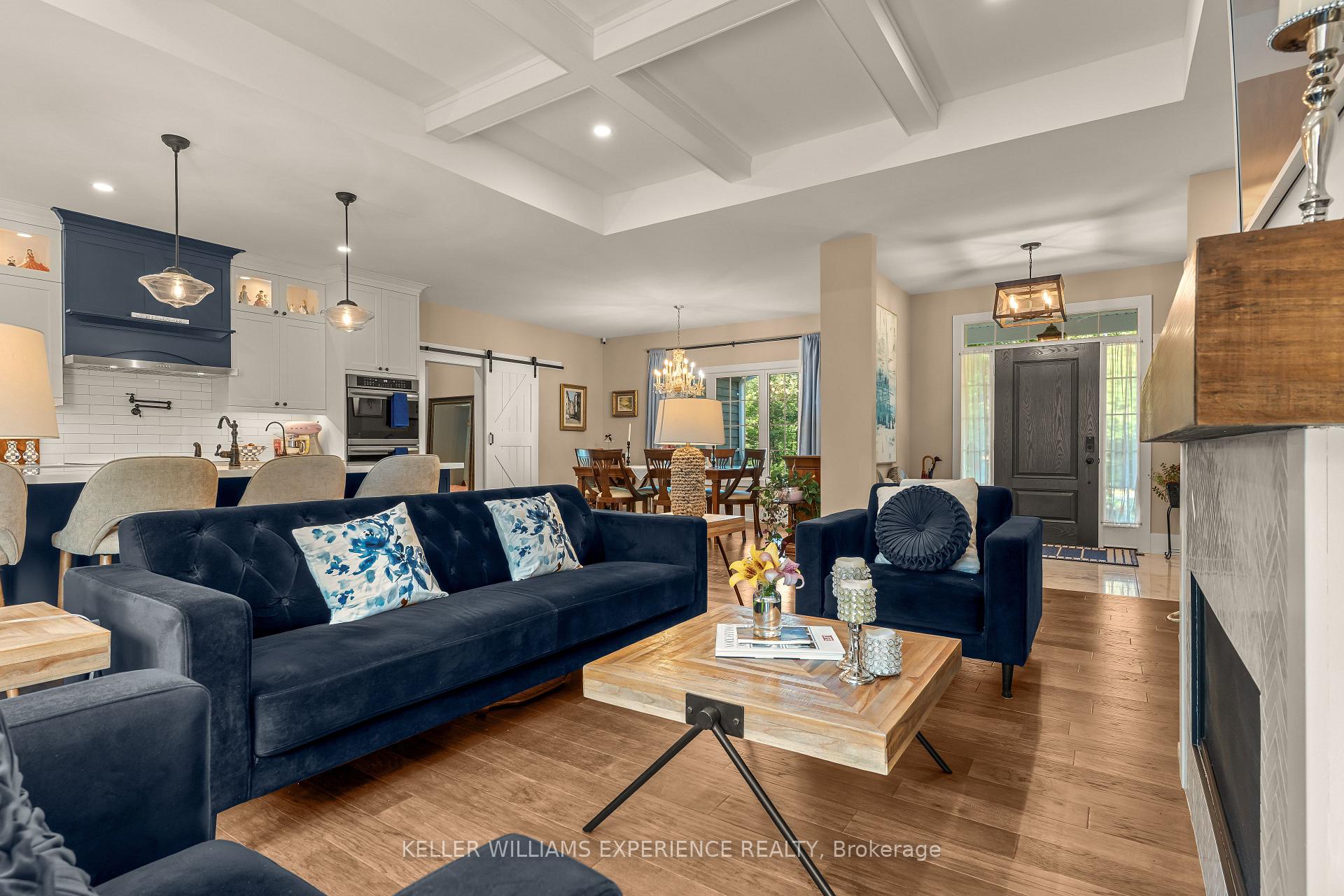 Photo 10 of 1104 Xavier Street, Gravenhurst, Wood (Gravenhurst) — HOMEH