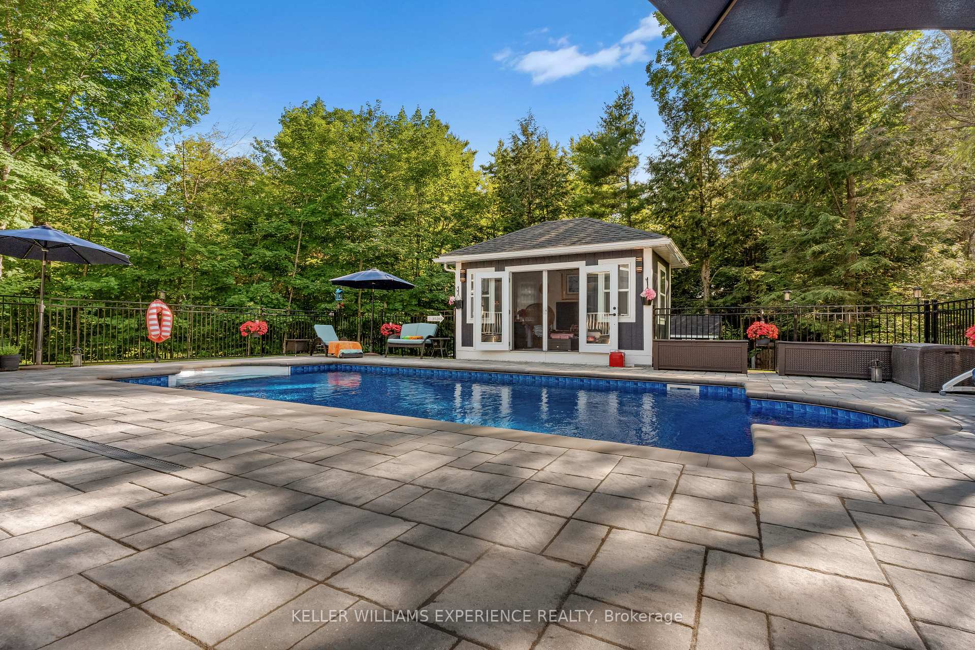 Photo 37 of 1104 Xavier Street, Gravenhurst, Wood (Gravenhurst) — HOMEH