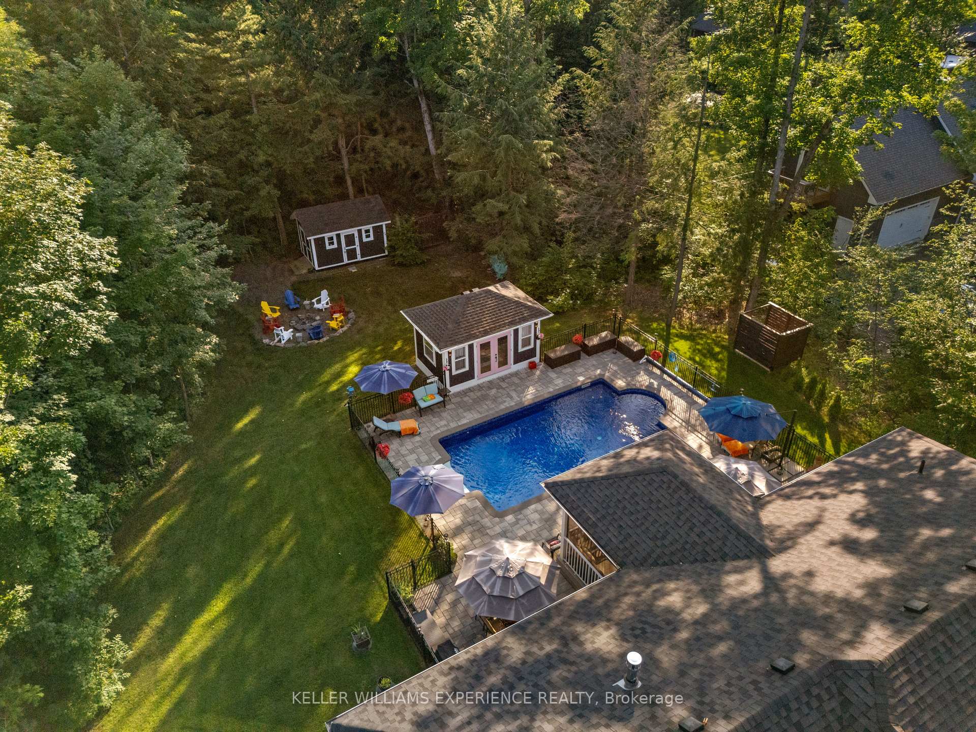 Photo 41 of 1104 Xavier Street, Gravenhurst, Wood (Gravenhurst) — HOMEH