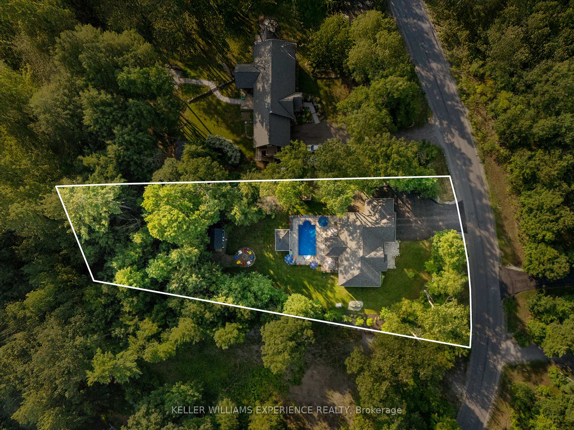 Photo 45 of 1104 Xavier Street, Gravenhurst, Wood (Gravenhurst) — HOMEH