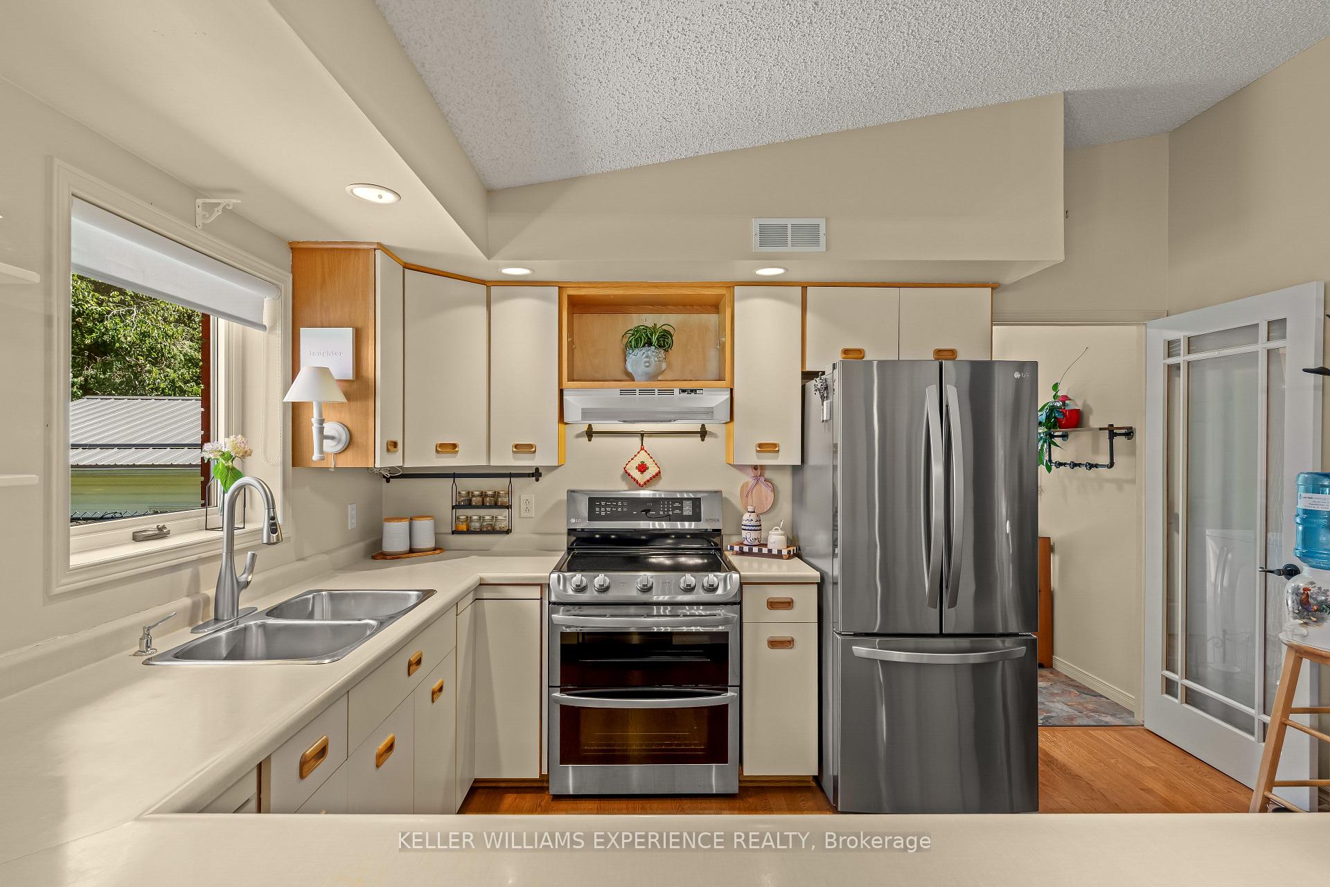 Photo 9 of 3387 Brennan Line, Severn, West Shore — HOMEH