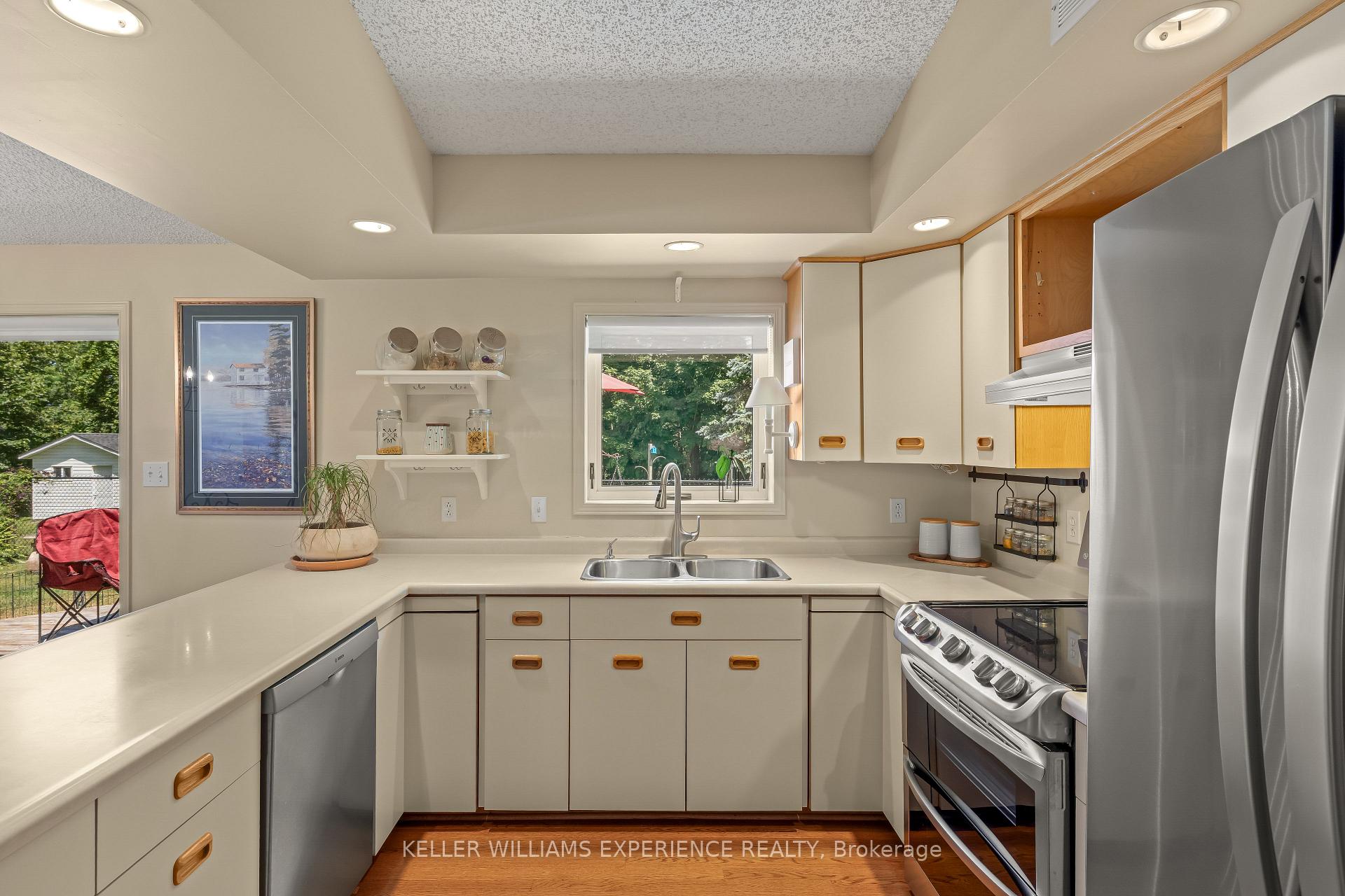 Photo 10 of 3387 Brennan Line, Severn, West Shore — HOMEH