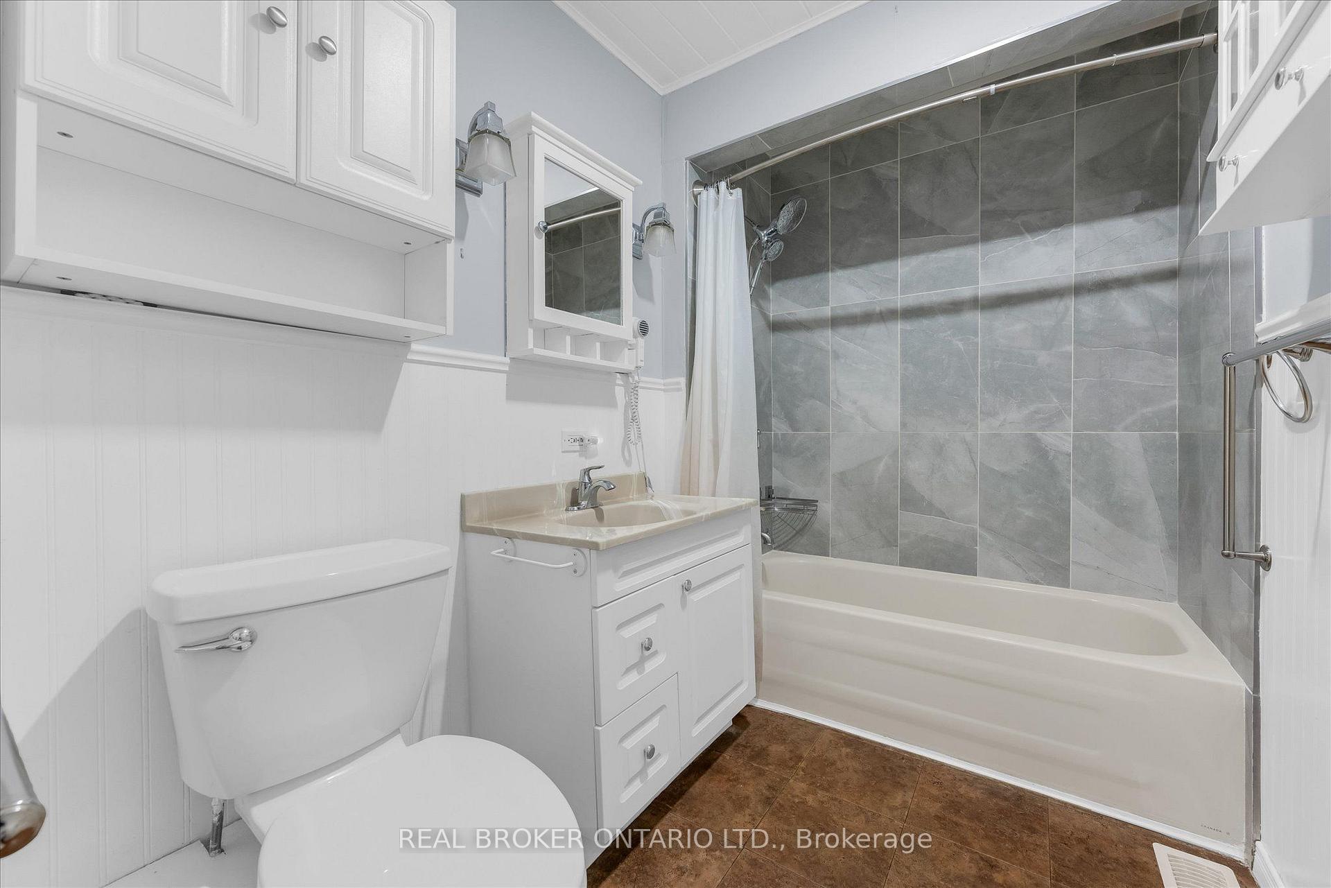 Photo 13 of 87 Bishop Road, Welland, Lincoln/Crowland — HOMEH