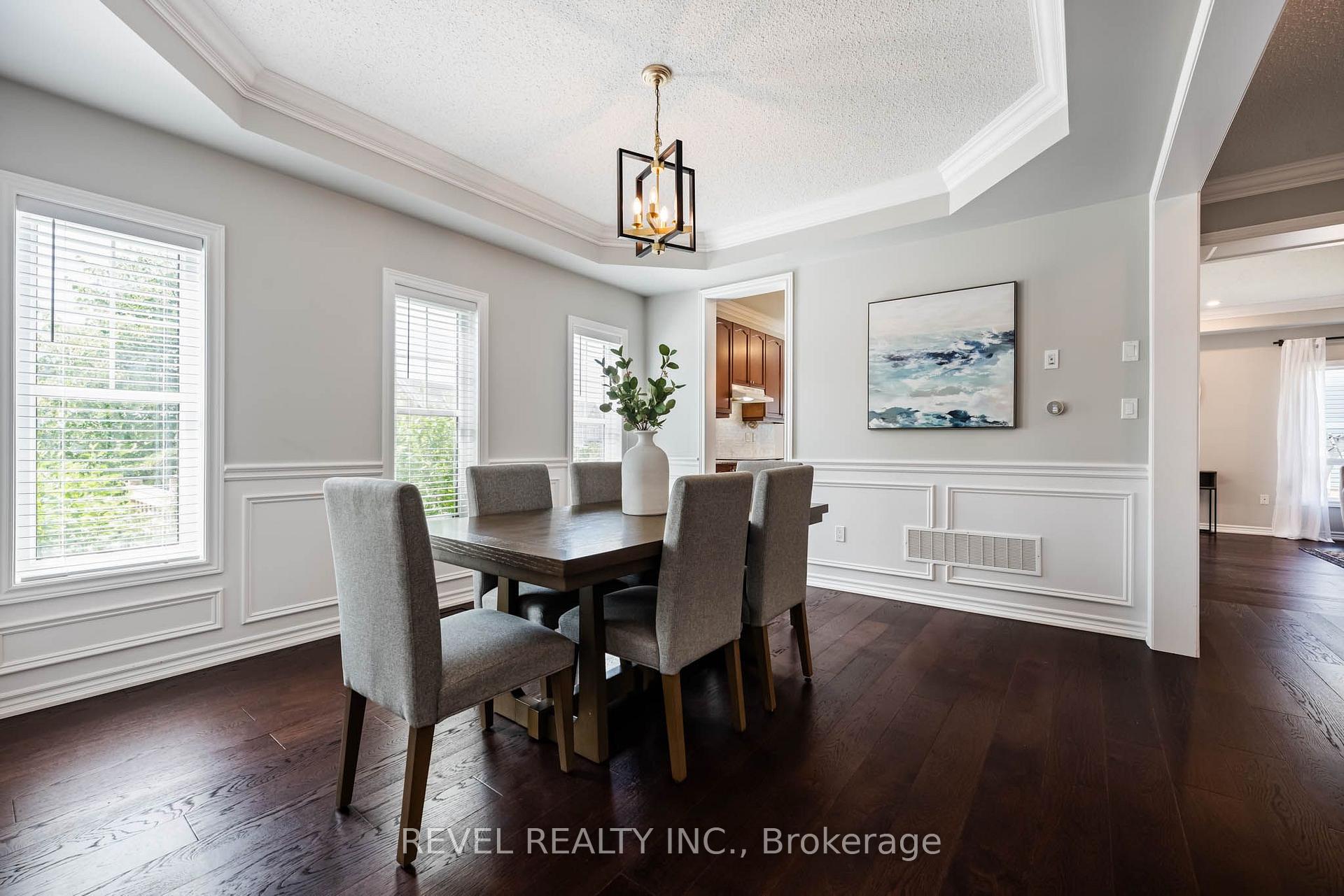 Photo 3 of 401 Tansley Street, Shelburne — HOMEH