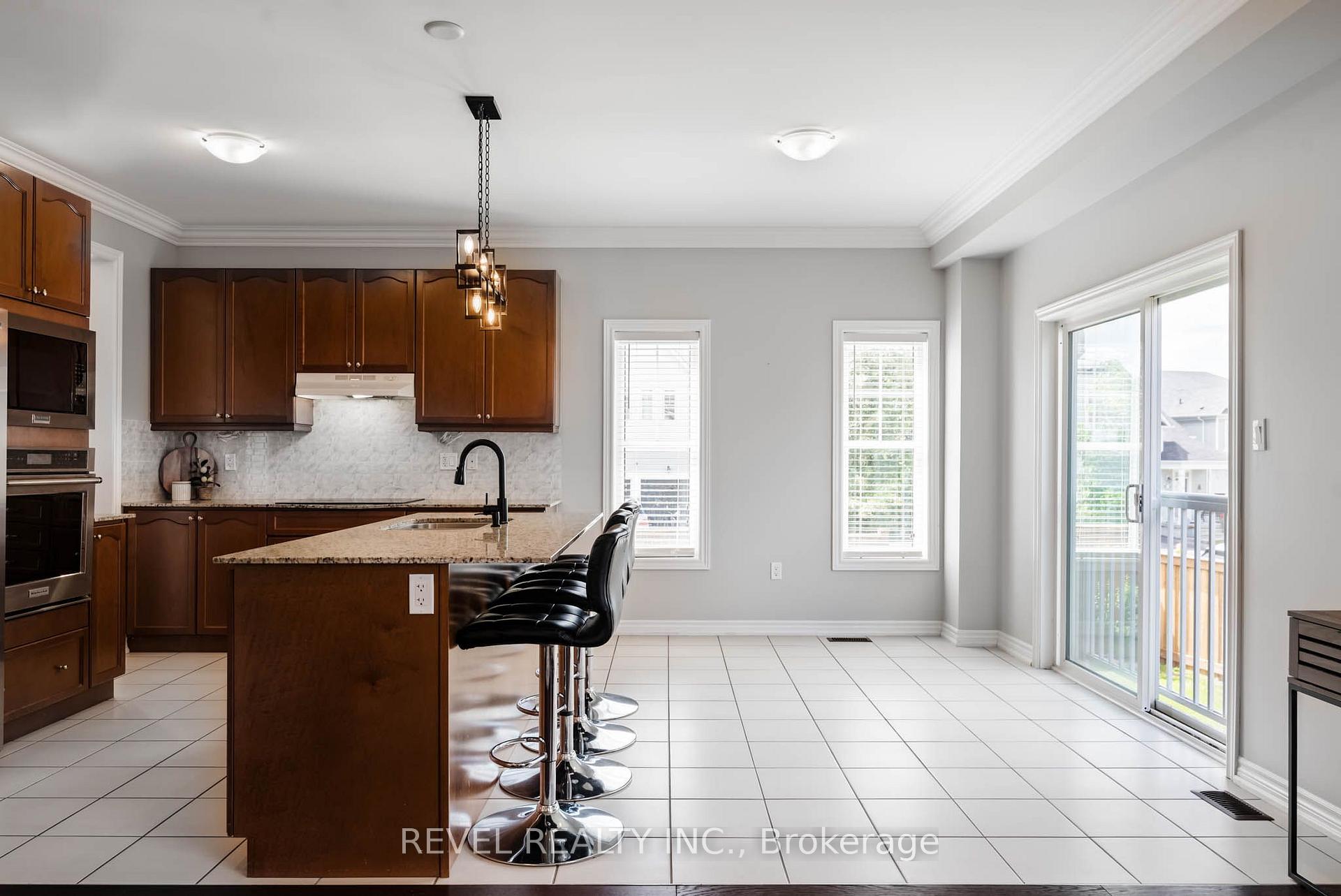 Photo 17 of 401 Tansley Street, Shelburne — HOMEH