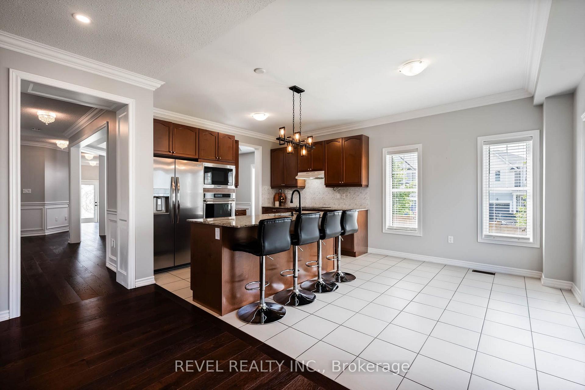 Photo 18 of 401 Tansley Street, Shelburne — HOMEH