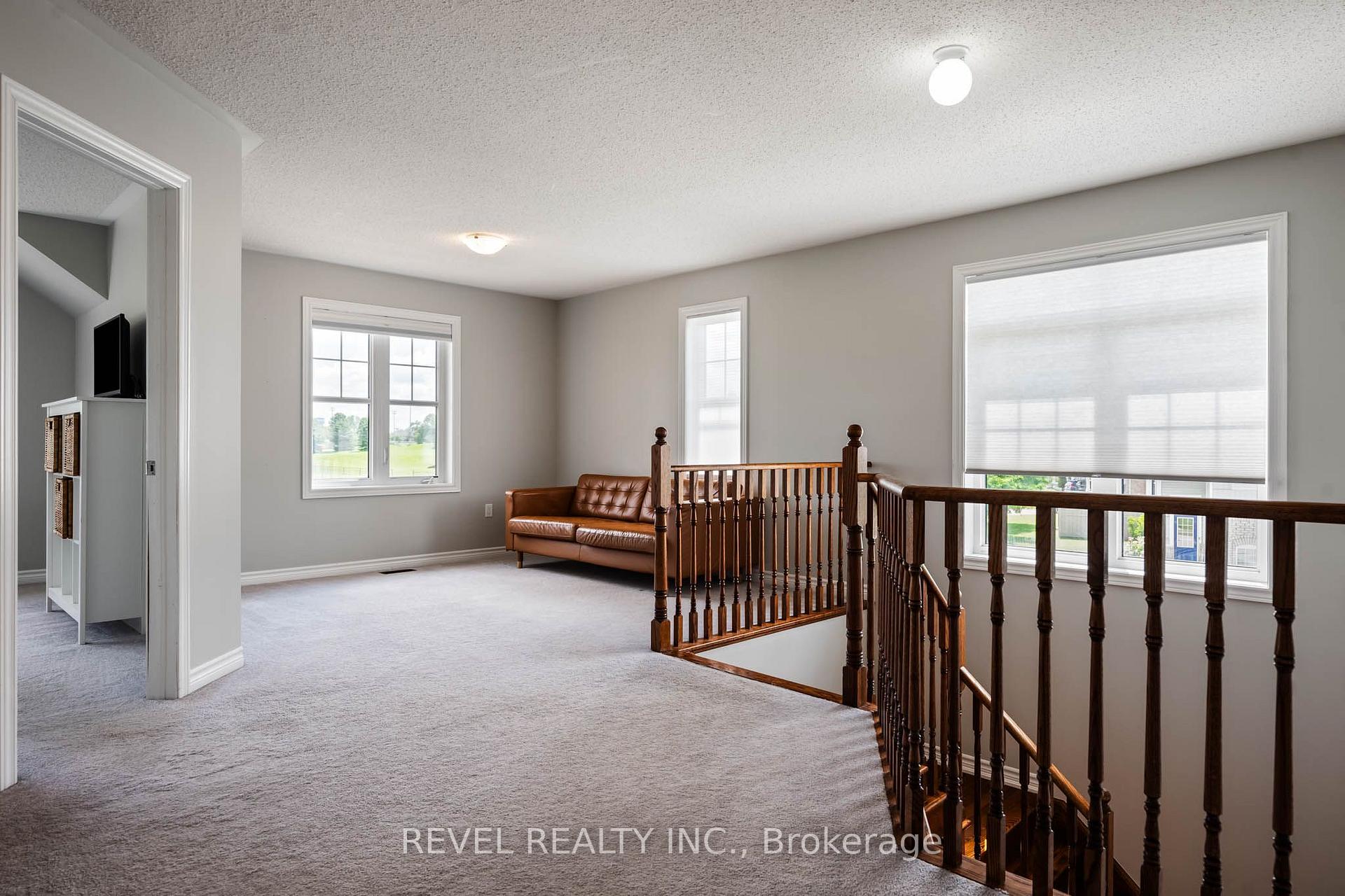 Photo 22 of 401 Tansley Street, Shelburne — HOMEH