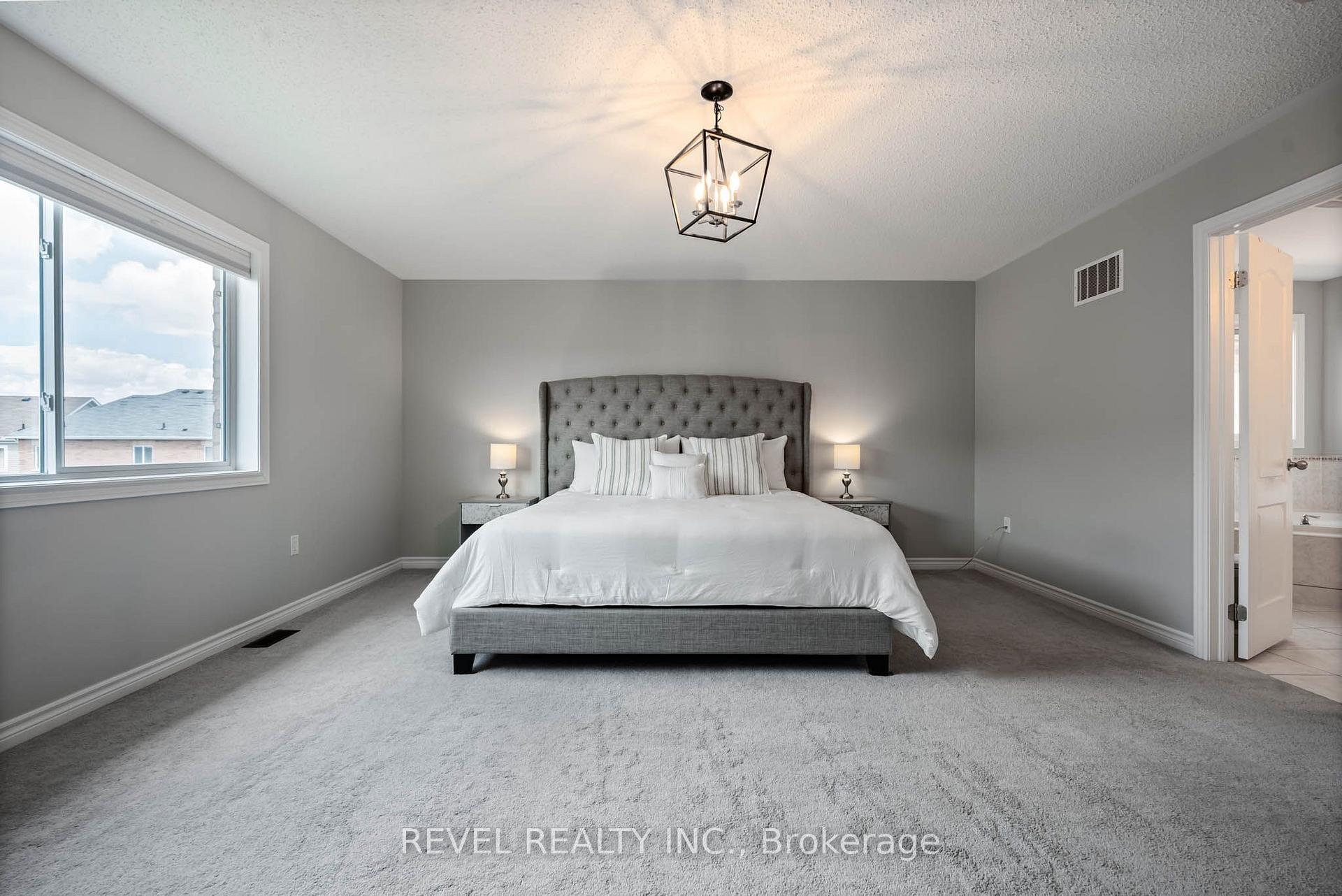 Photo 36 of 401 Tansley Street, Shelburne — HOMEH