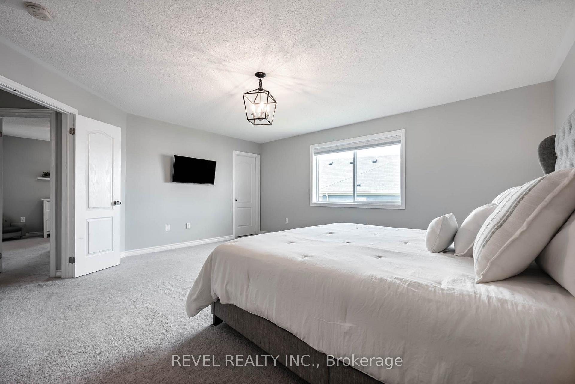 Photo 38 of 401 Tansley Street, Shelburne — HOMEH