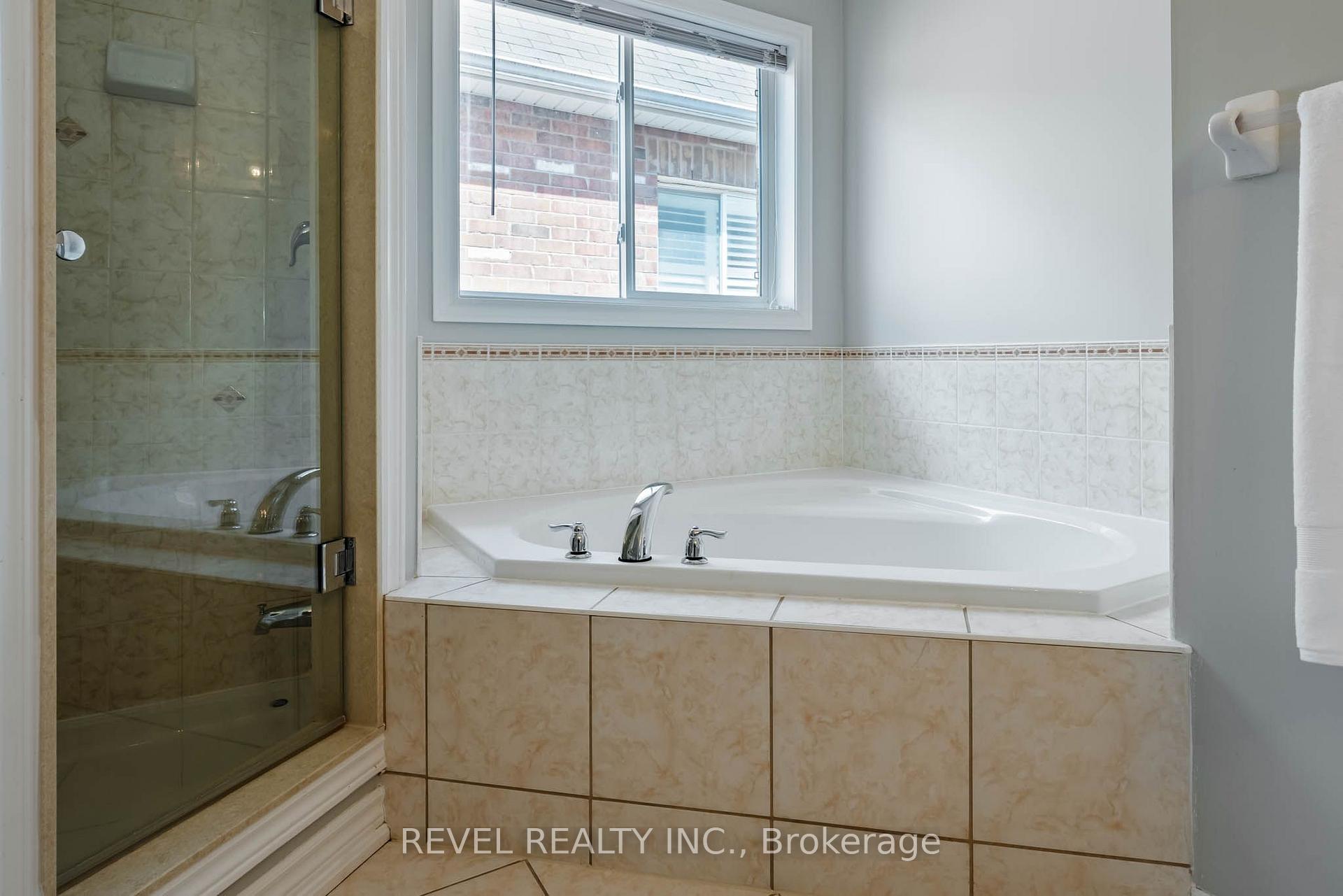 Photo 40 of 401 Tansley Street, Shelburne — HOMEH