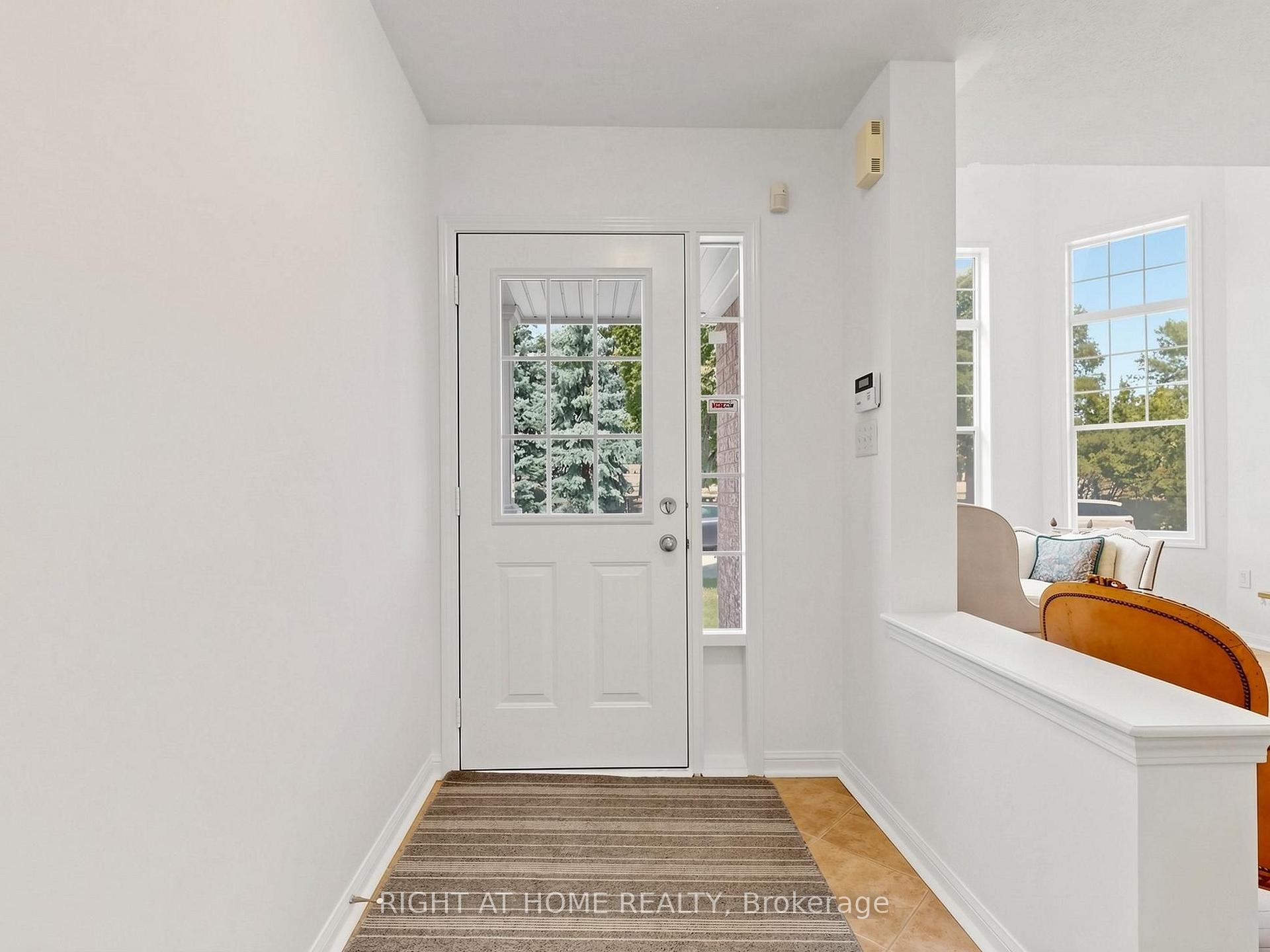 Photo 3 of 3114 Scotscraig Crescent, Oakville, Bronte Creek — HOMEH
