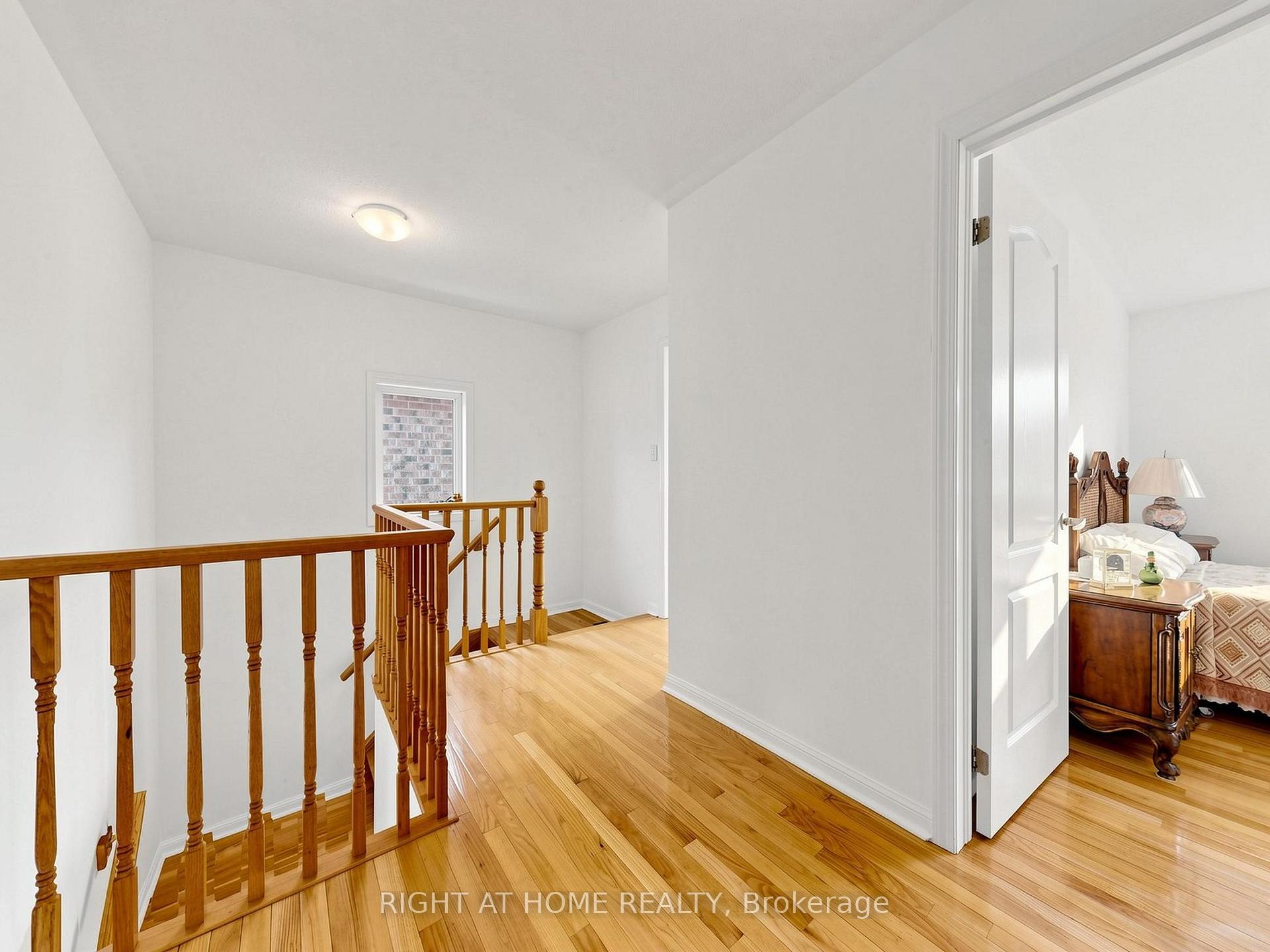 Photo 21 of 3114 Scotscraig Crescent, Oakville, Bronte Creek — HOMEH