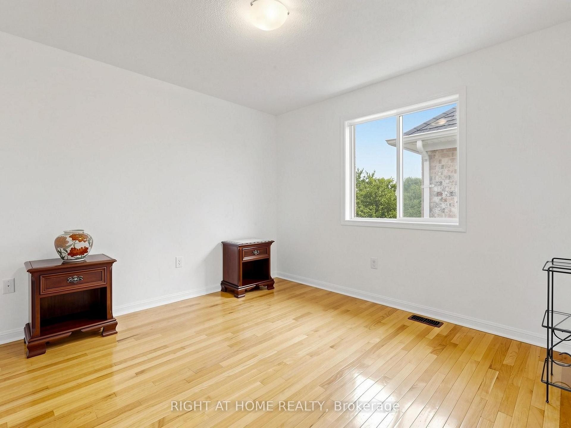 Photo 31 of 3114 Scotscraig Crescent, Oakville, Bronte Creek — HOMEH