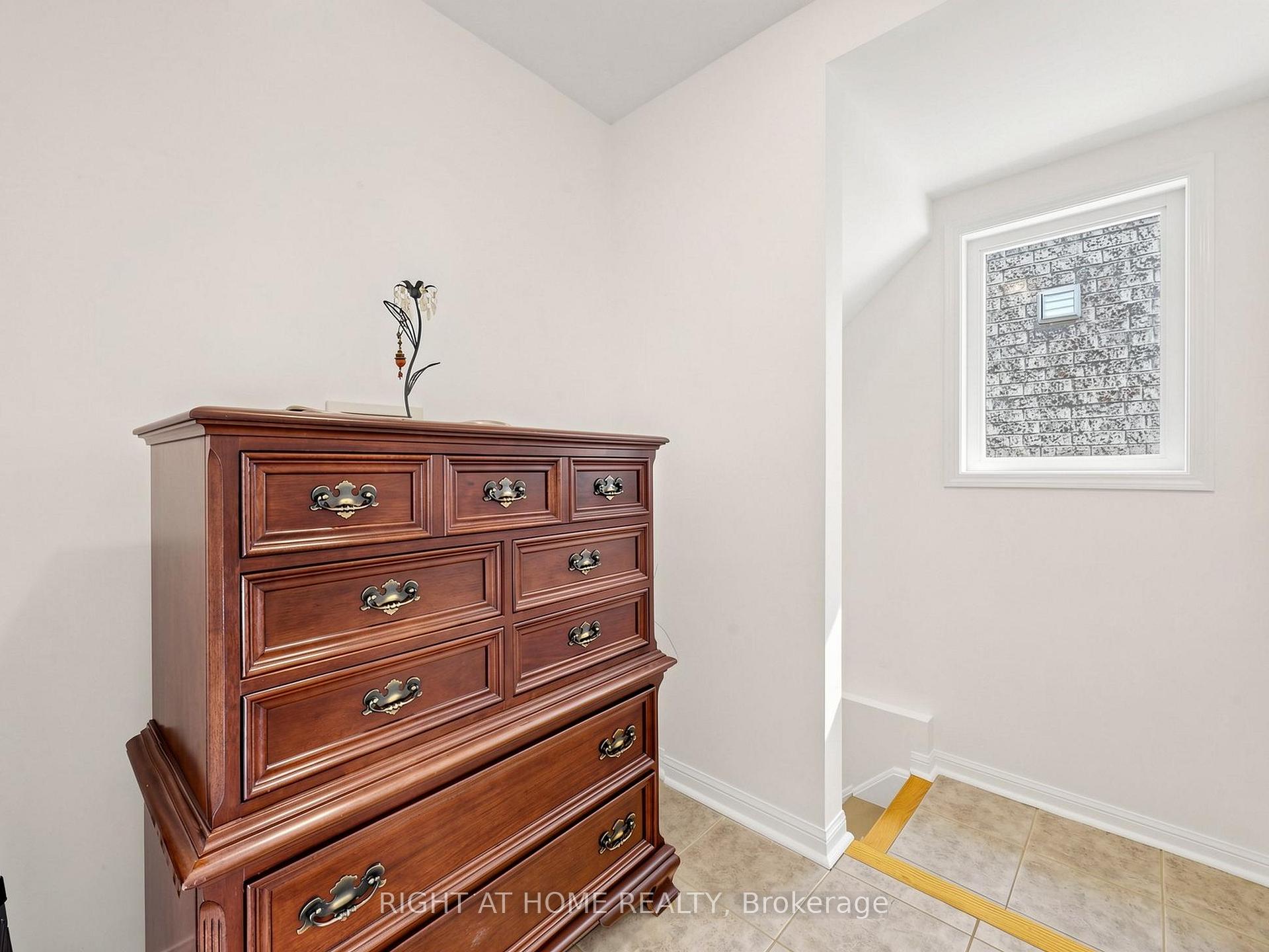 Photo 37 of 3114 Scotscraig Crescent, Oakville, Bronte Creek — HOMEH