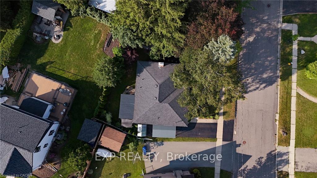 Photo 90 of 11 Summit Crescent, Guelph, Exhibition Park — HOMEH